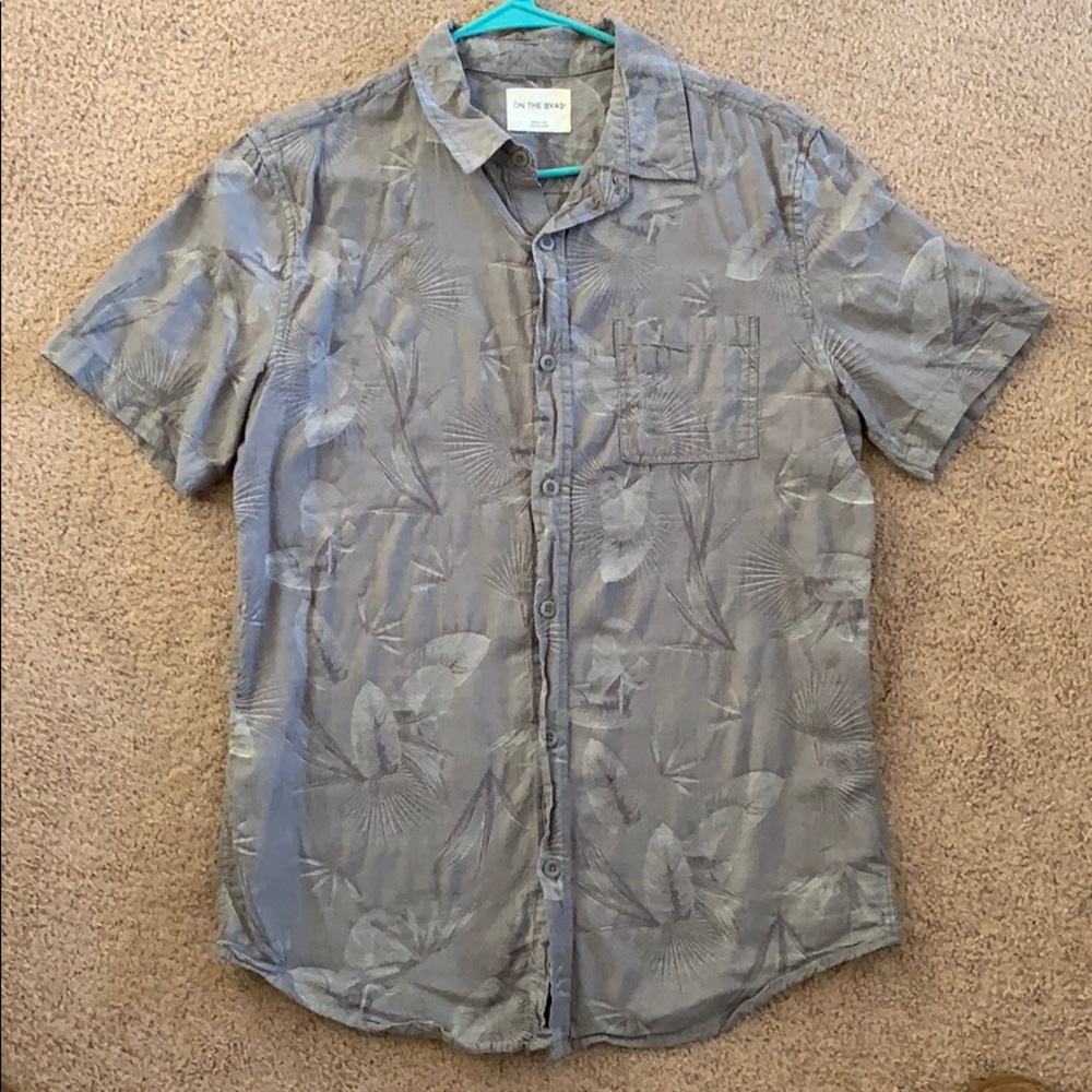 Men’s Button Up